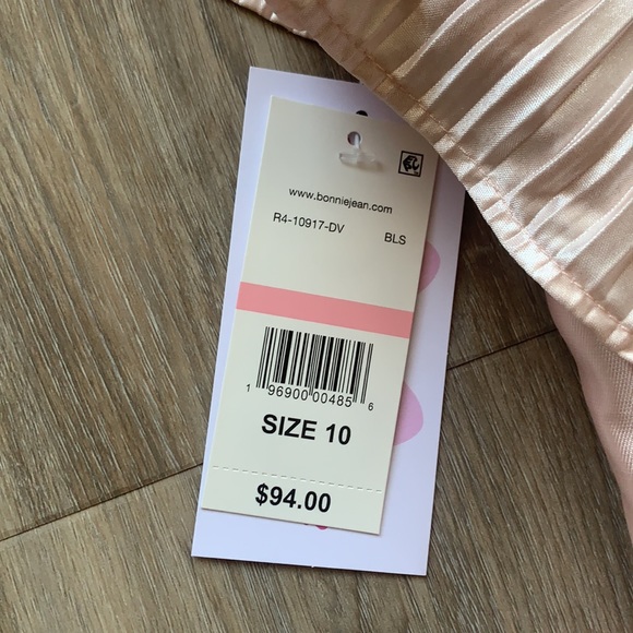 NWT! Bonnie Jean Sleeveless Fit and Flare Cascade Ruffle Dress - Picture 6 of 6